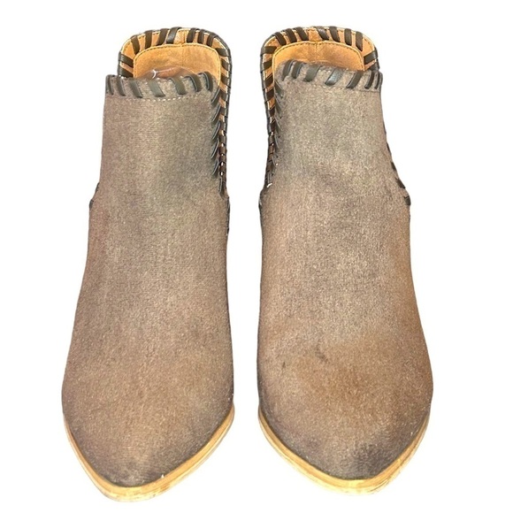 Mi.im Women’s Booties Chocolate Brown Suede Slip On Size-8 EUC - Picture 2 of 6